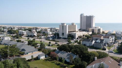 Northeast Virginia Beach House | Charming 3 BR North End Beach Cottage One Block to the Beach Private Parking Private Backyard 1478