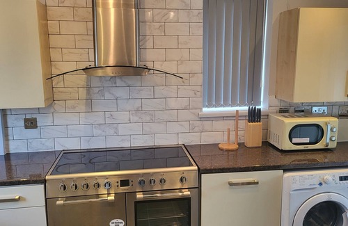 Manchester House | Charming 3-Bed House in blackley manchester