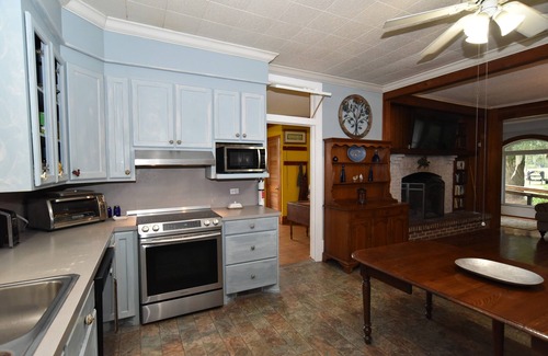 Moncks Corner Other | Charming 4-bedroom Farmhouse in Moncks Corner