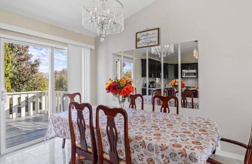 North Chicago House | Charming 4-bedroom house with WiFi and AC in peaceful North Chicago