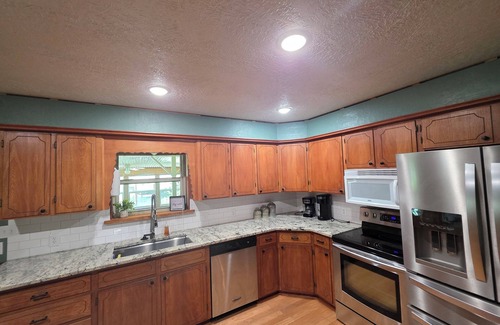 Elmo House | Charming 4-bedroom Country Home near Canton, TX