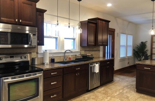 Kearney House | Charming 4-bedroom house in Kearney.