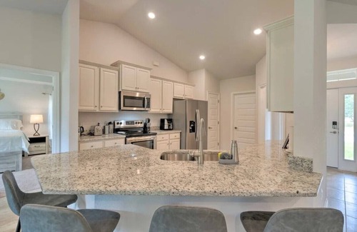 Pebble Beach House | Charming 4-bedroom house in enchanting Rotonda West with WiFi, AC