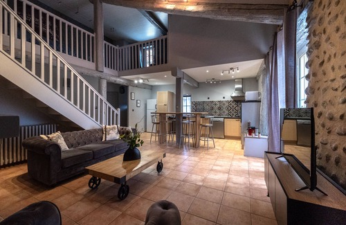 Les Mees Apartment | Charming 4-star gîte in a 1785 bastide in Haute Provence
