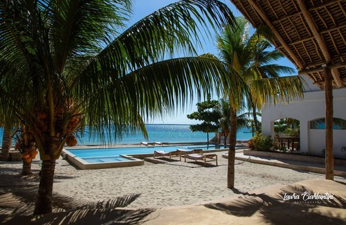 Uroa Villa | Charming 8 Rooms | 8 Bath | Sleeps 21| Beach Villa