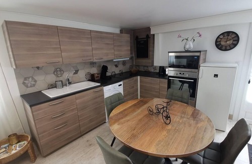 Bressuire Cottage | Charming accomodation in a green environment