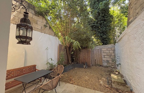 Avignon House | Charming air-conditioned house with courtyard in the center of Avignon