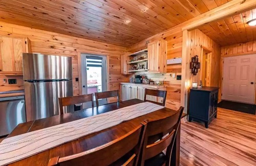 Whippleville Cottage | Charming All Wood InteriorAdirondak Cottage