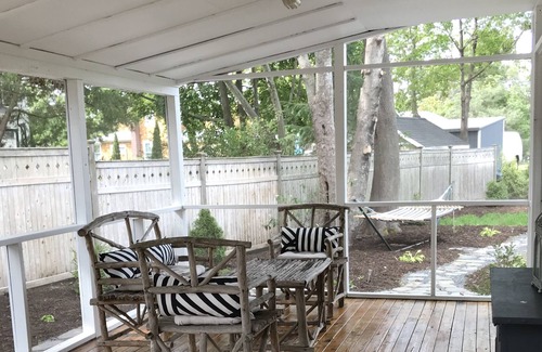 Mattituck Cottage | Charming and Convenient Cottage 2 min to the Beach