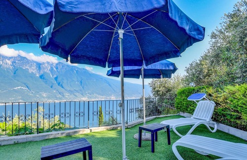 Arias Apartment | Charming Apartment 5 Close to Lake Garda with Wi-Fi, Pool & Terrace; Parking Available, Pets Allowed