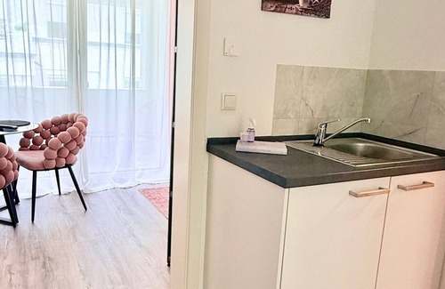 Oberhausen Apartment | Charming apartment | balcony, close to the center, self check-in