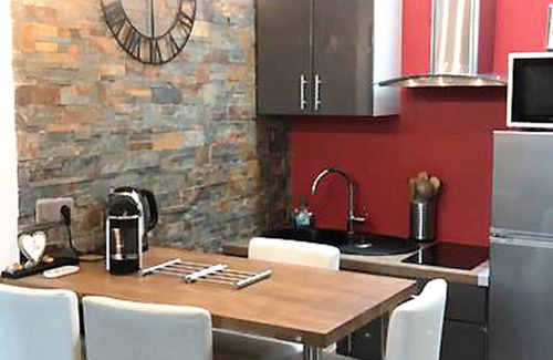 Moliere - Edgard Quinet Apartment | CHARMING APARTMENT CLOSE TO LAFAYETTE BRIDGE FOR 4 PEOPLE