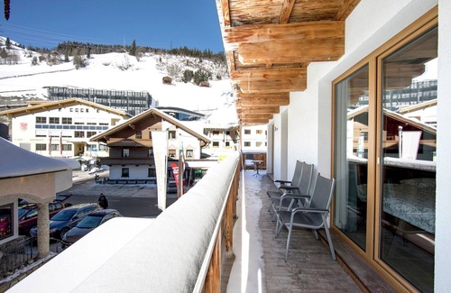 Gerlos Apartment | Charming Apartment in Gerlos with Private Sauna