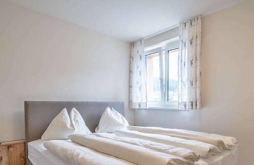 Gosau Apartment | Charming Apartment in Gosau with shared Sauna
