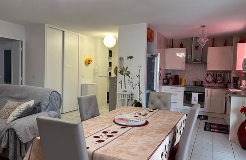 Ondres Apartment | Charming apartment in Ondres for 4 people with loggia and parking