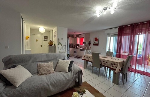 Ondres Apartment | Charming apartment in Ondres for 4 people with loggia and parking