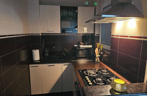 Sector 2 Apartment | Charming apartment in Bucharest - Fast WiFi, AC and Free Parking