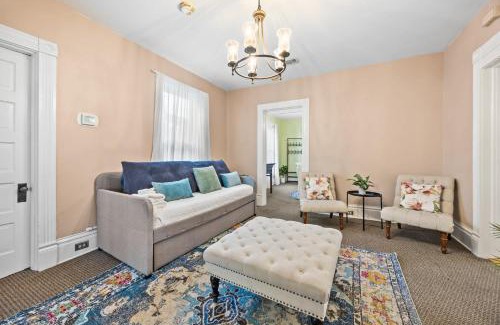 Clifton Apartment | Charming Apartment in bustling Clifton & Crescent Hill