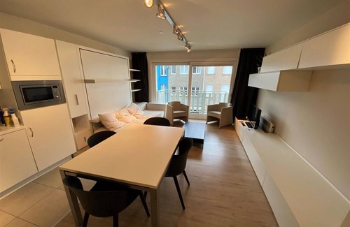 De Panne Apartment | Charming Apartment Near Beach