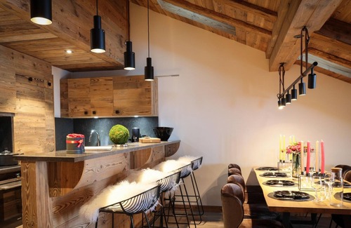 Courchevel Apartment | Charming attic apartment in Courchevel Moriond