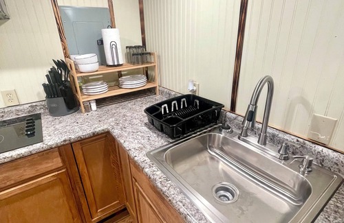 Brookhaven House | Charming barn with 1 bedroom and AC, WiFi in beautiful Brookhaven