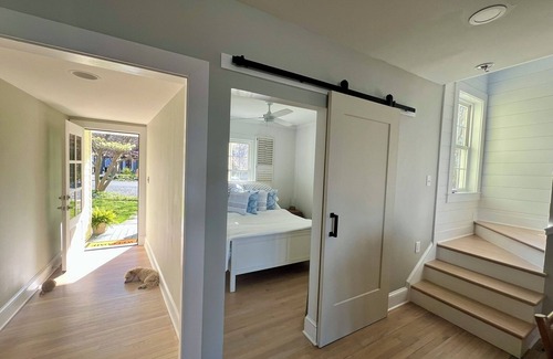 Annapolis Cottage | Charming Bay Ridge Cottage with Chesapeake Bay Views – Just Steps to the Beach