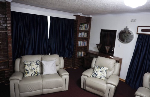 Mutare Bed & Breakfast | Charming bed & breakfast in adorable Vumba with WiFi, AC Room #4