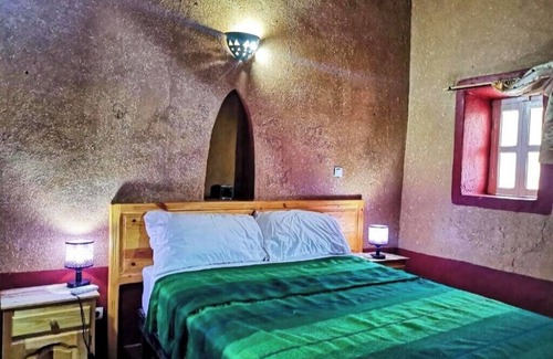 Amezrou Bed & Breakfast | Charming bed & breakfast with WiFi and AC in beautiful Zagora