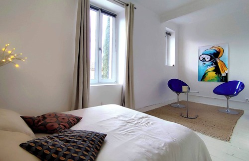 Conques-sur-Orbiel Bed & Breakfast | Charming bed and breakfast less than 15 minutes from Carcassonne Room 1