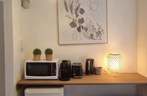 Gippsland House | Charming bungalow with WiFi and AC in tranquil Paynesville