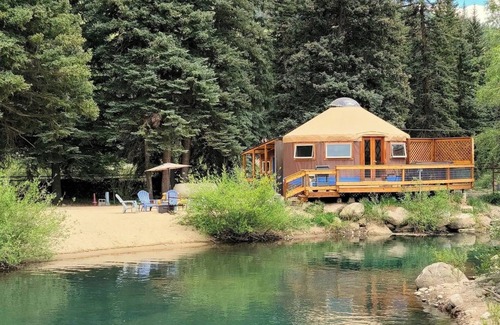 Bayfield Cabin | Charming cabin in lovely Vallecito with WiFi access