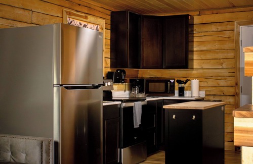 Fishhook Cabin | Charming Cabin Near Hatcher Pass