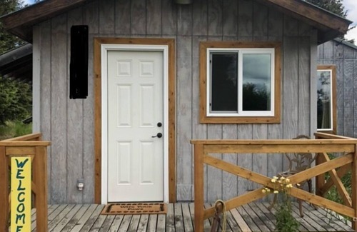 Fritz Creek House | Charming Cabin Surrounded by Alaskan Adventures
