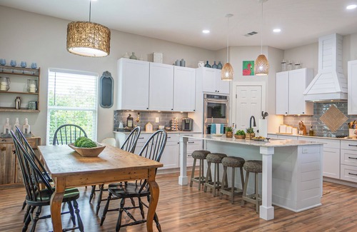 Cedar Lane House | Charming Caney Creek Getaway - 3 Bedrooms, 2 Bathrooms. Private Pier