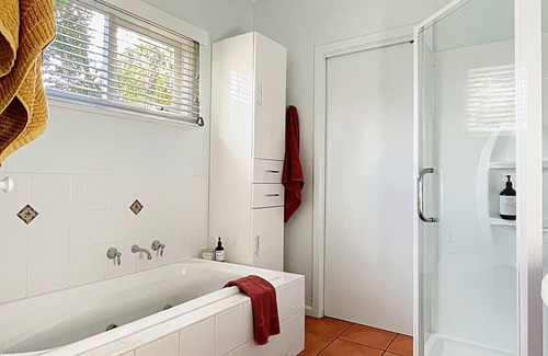 Capel Sound Cottage | Charming Capel Sound Beach Cottage & Retreat