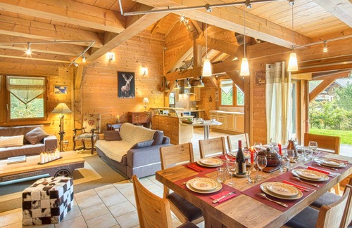 Abondance Ski Chalet | Charming chalet for 9 people, direct access to the slopes
