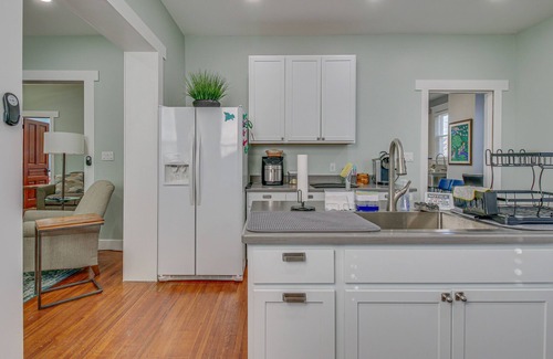 Spring Grove Village House | Charming Cincinnati Home w/Yard: 8 Mi to Downtown