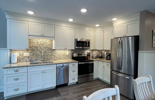 Glen Arbor House | Charming Condo on Crystal River/Quiet Retreat Near Glen Arbor