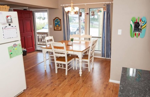 Northwest Condo | Charming Condo @ Wide, Sandy Chesapeake Bay Beach; Twin condo is vrbo #921880