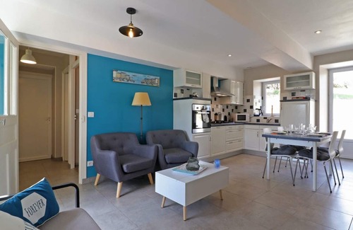 La Chapelle d'Audaine Cottage | Charming Cottage Near Bagnoles de l'Orne: Garden, Animals, Fully Equipped, WiFi, All Inclusive