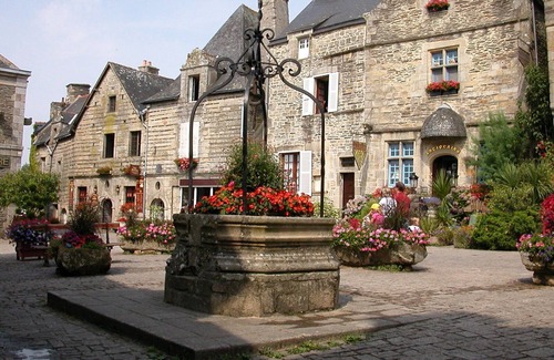 Guillac House | Charming cottage between Josselin and Ploërmel near the forest Brocéliande