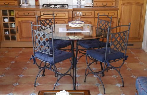 Cherbonnieres Cottage | Charming cottage with all comfort in the heart of the Saintonge Dorée. Heated swimming pool