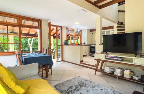 Carapicuiba Ski Chalet | Charming Cottage in Granja Viana