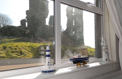 Greencastle Cottage | Charming cottage in a traditional Irish fishing village.