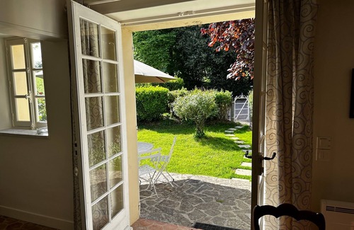 La Hoguette Cottage | Charming cottage in the countryside, rated 3 stars.