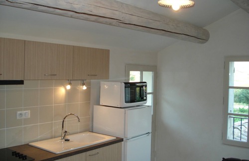 Roaix House | Charming cottage in old character farm near Vaison la Romaine.