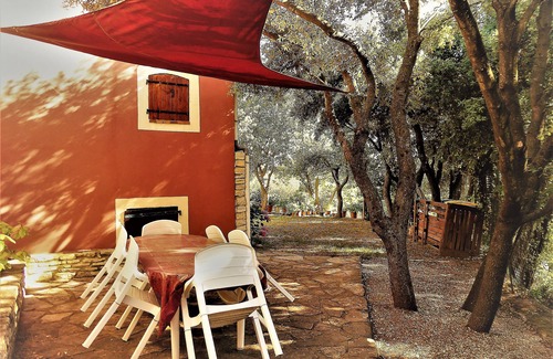Dions Cottage | Charming cottage in the preserved environment with trees