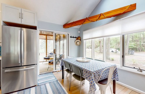 New Buffalo House | Charming cottage with gas grill, golf cart, central AC, washer/dryer