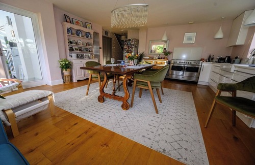 Henley House | Charming Country House near Henley-on-Thames