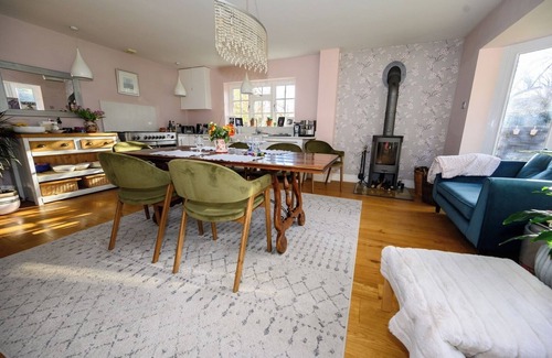 Henley House | Charming Country House near Henley-on-Thames